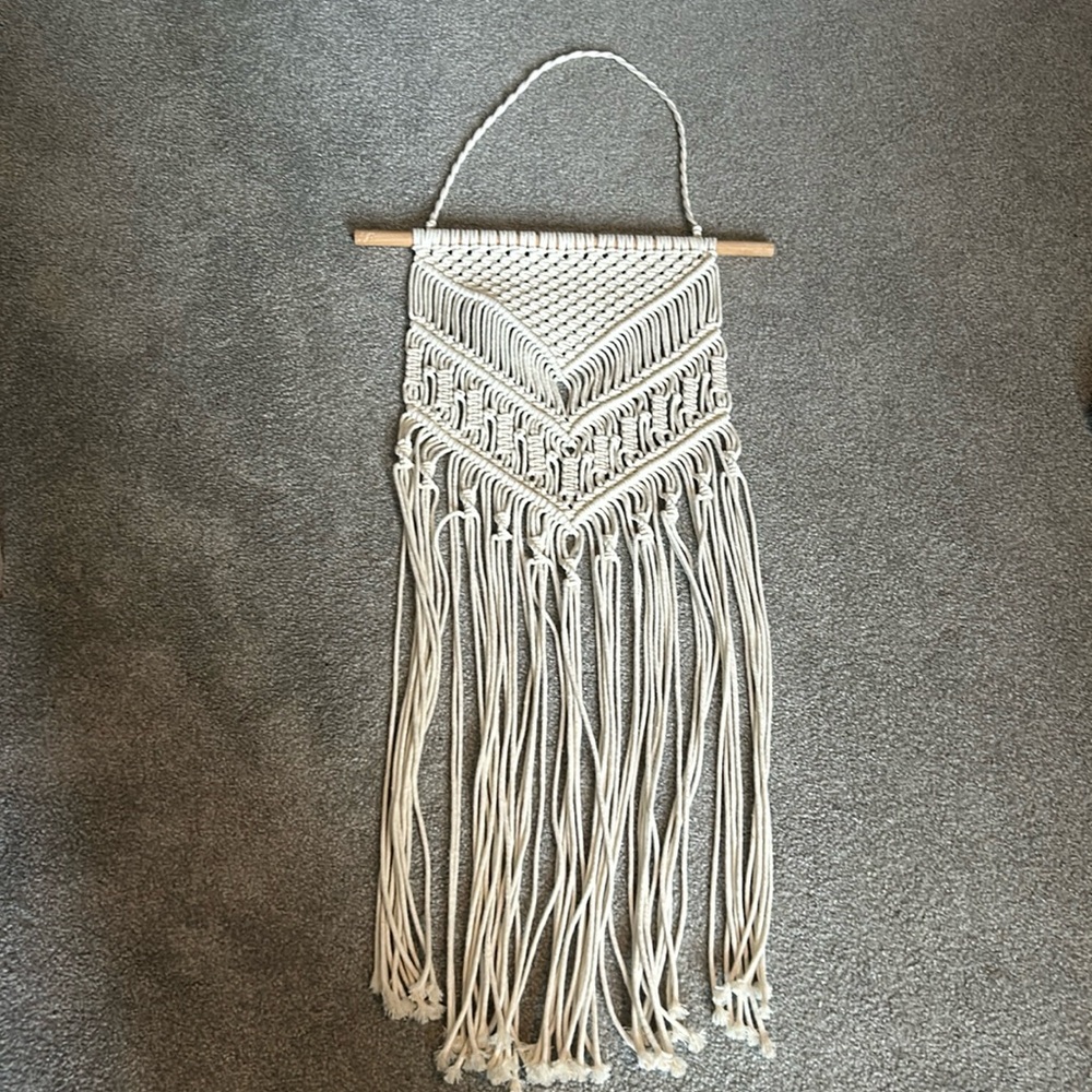Macrame wall hanging